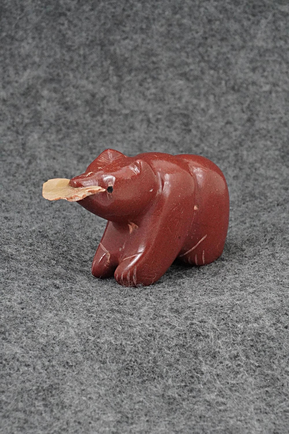 Bear Zuni Fetish Carving - Justin Red Elk