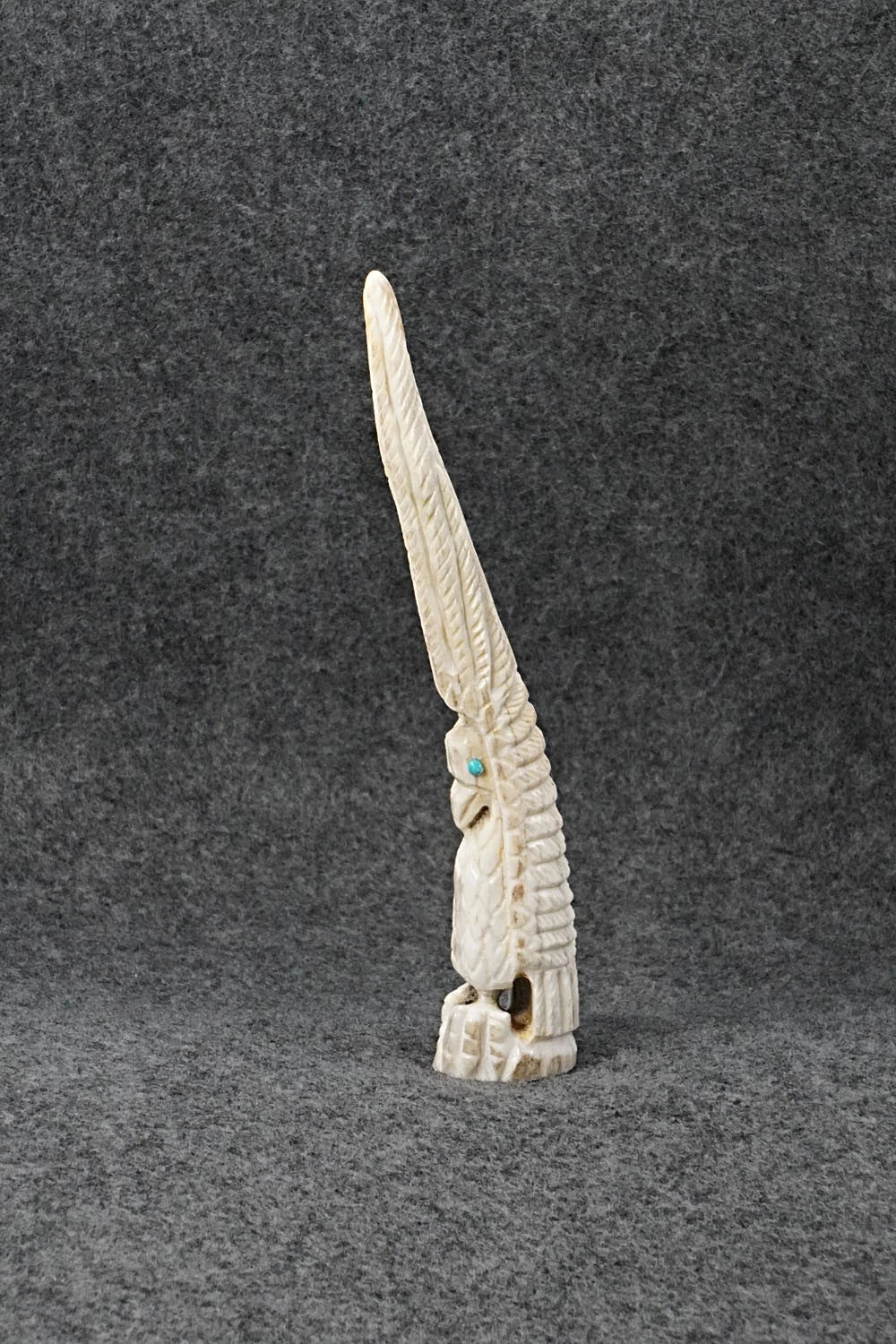 Eagle Zuni Fetish Carving - Garrick Weeka