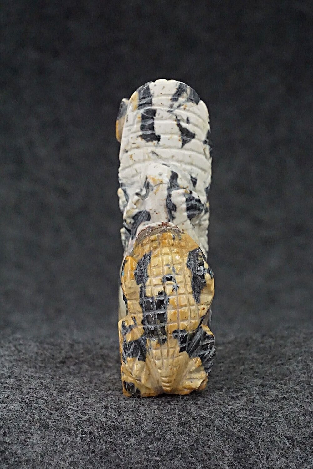 Frogs Zuni Fetish Carving - Tony Mackel