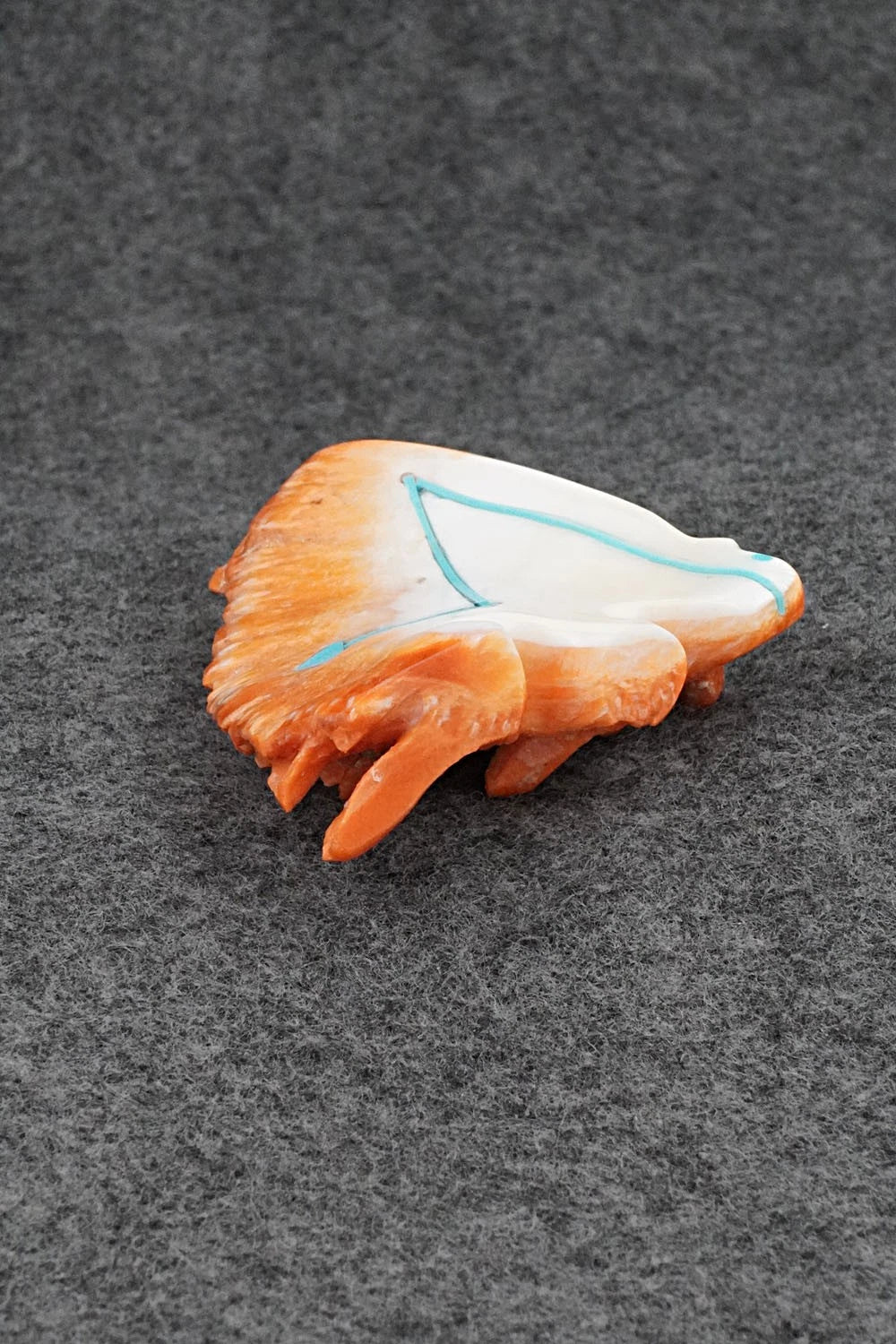 Porcupine Zuni Fetish Carving - Kenric Laiwakete