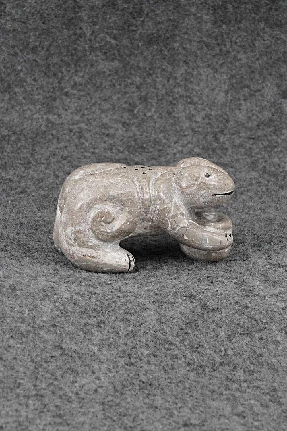 Frog Zuni Fetish Carving - Rick Kallestewa