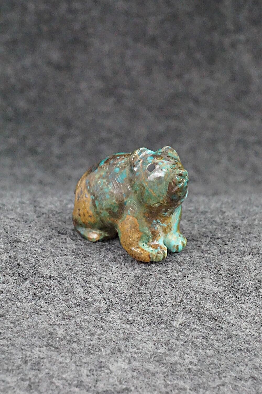 Bear Fetish Carving - Roy Davis