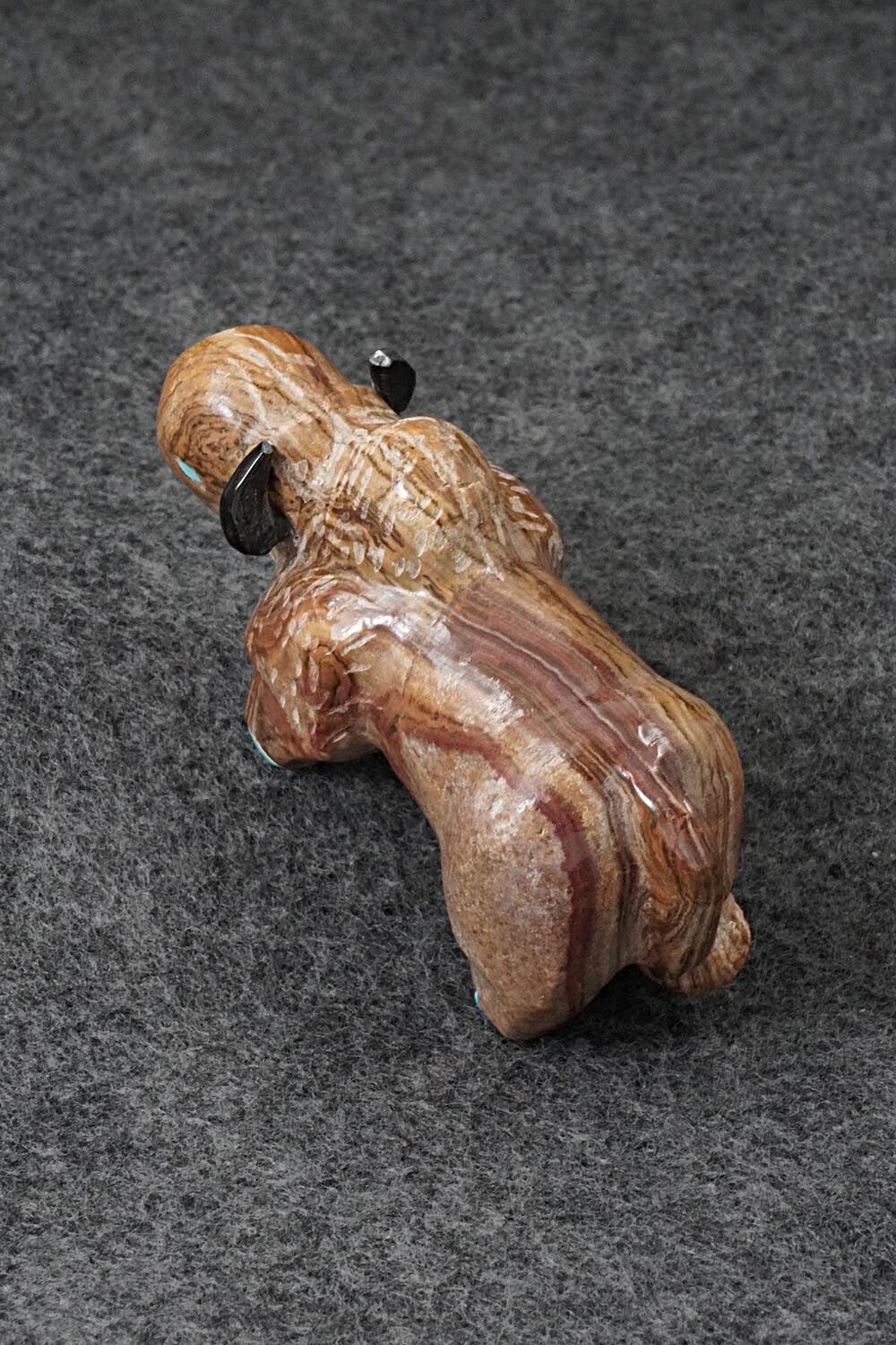 Buffalo Zuni Fetish Carving - Freddie Leekya