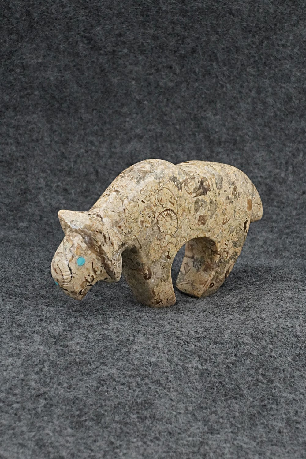 Bobcat Zuni Fetish Carving - Kenric Laiwakete