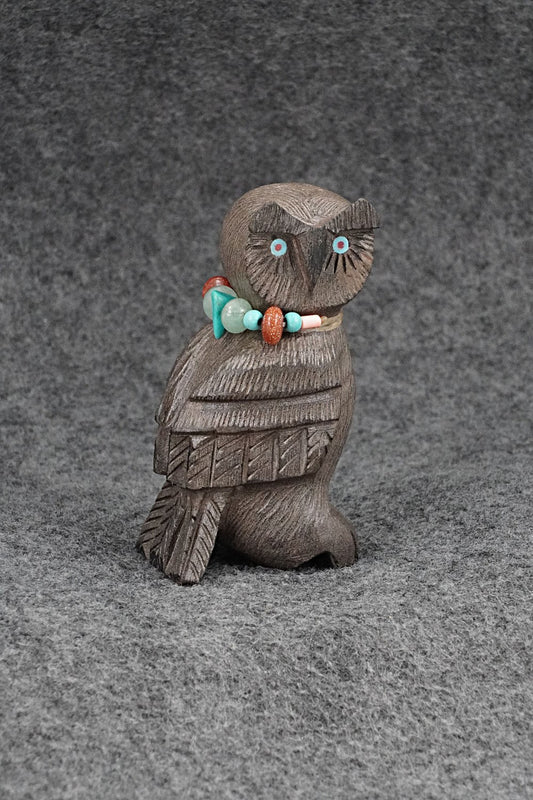 Owl Zuni Fetish Carving - Douglas Martza