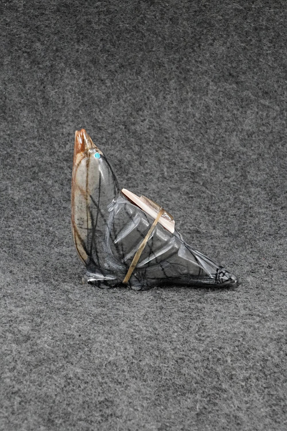 Bird Zuni Fetish Carving - Delvin Leekya