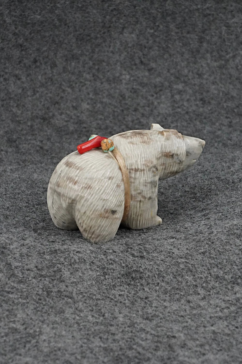 Bear Zuni Fetish Carving - Paulette & Farlan Quam