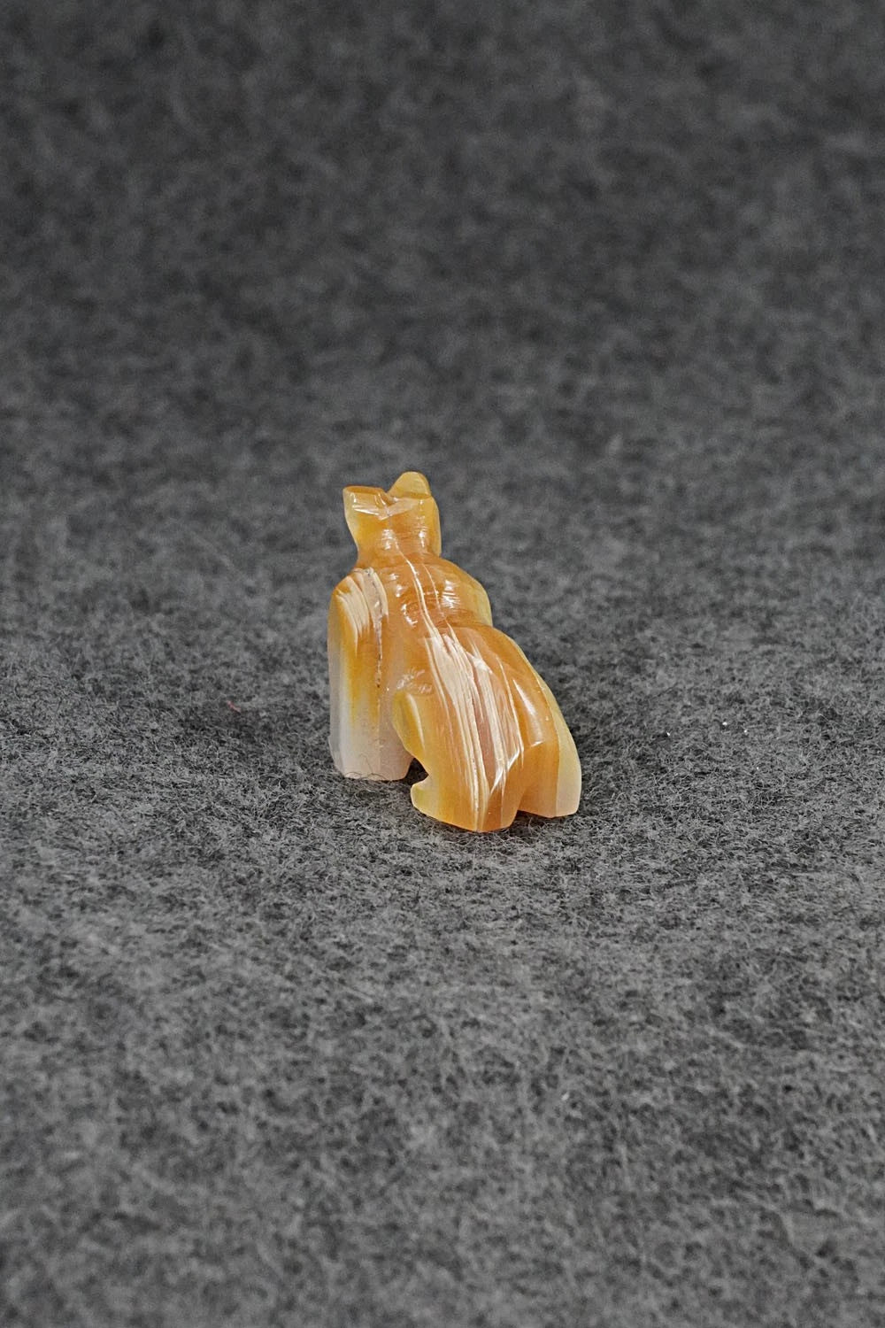 Bear Zuni Fetish Carving - Eugene Bowkety