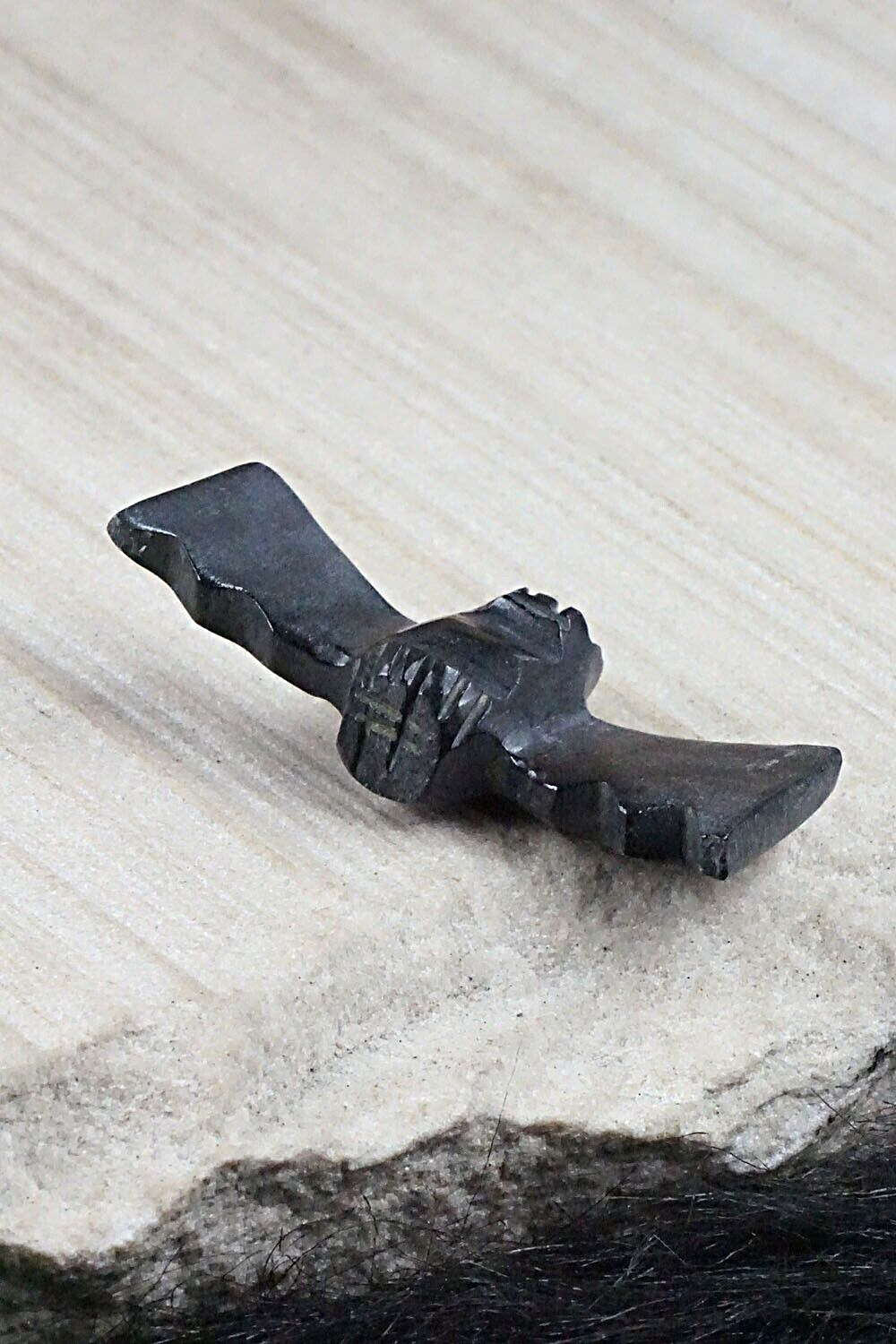 Bat Zuni Fetish Carving - Tim Lementino