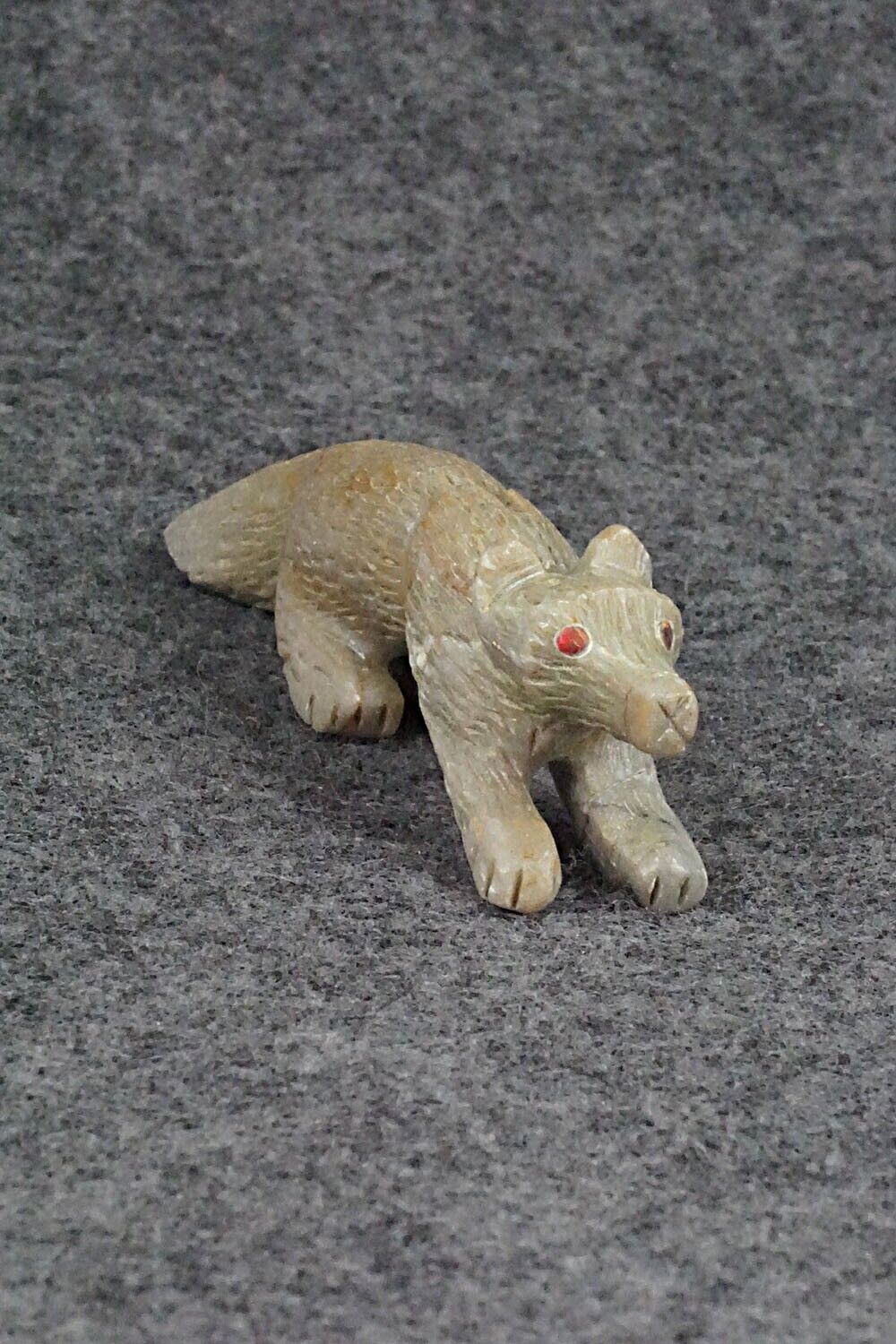 Wolf Zuni Fetish Carving - Cody Cheama
