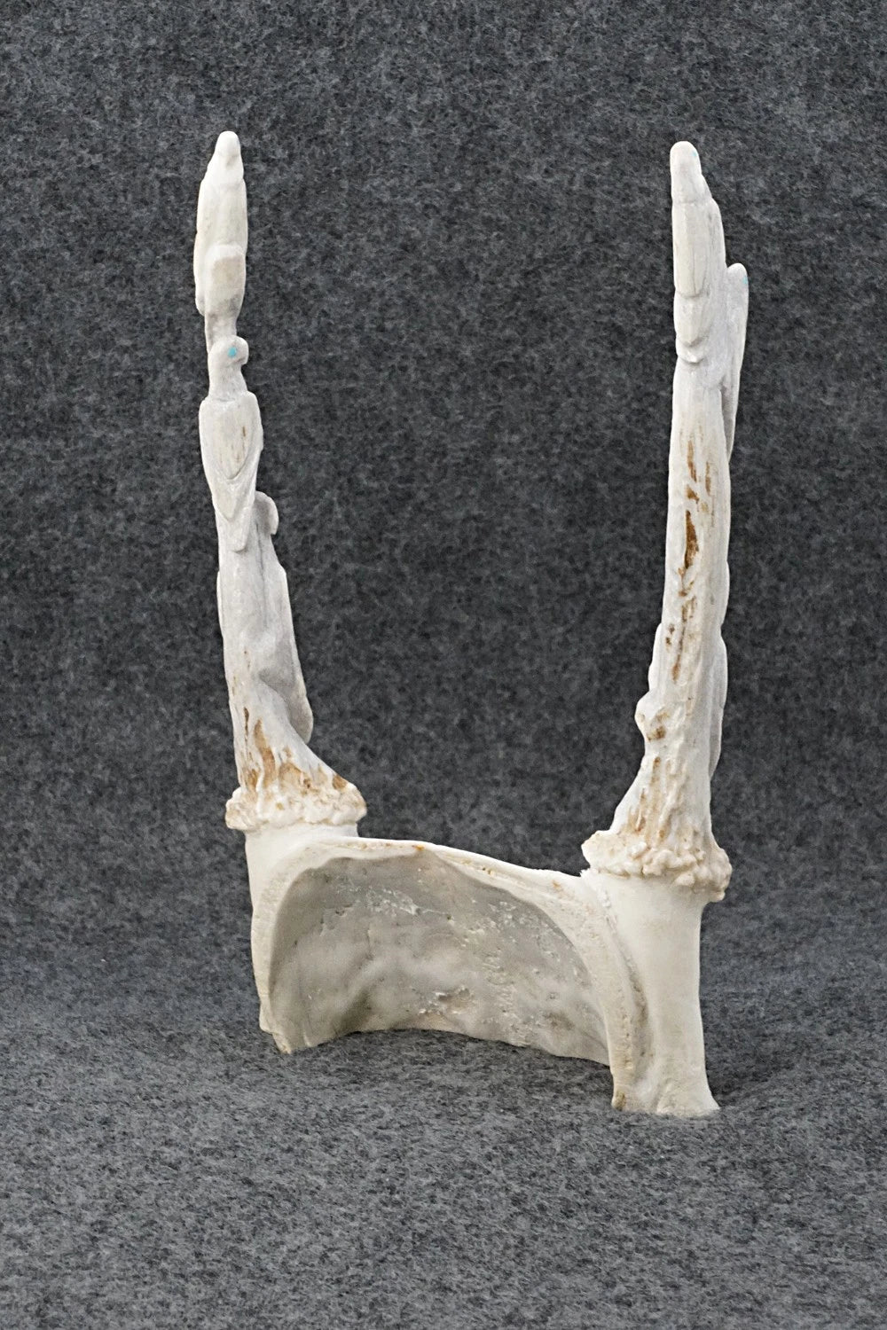 Eagle Zuni Fetish Carving - Maxx Laate