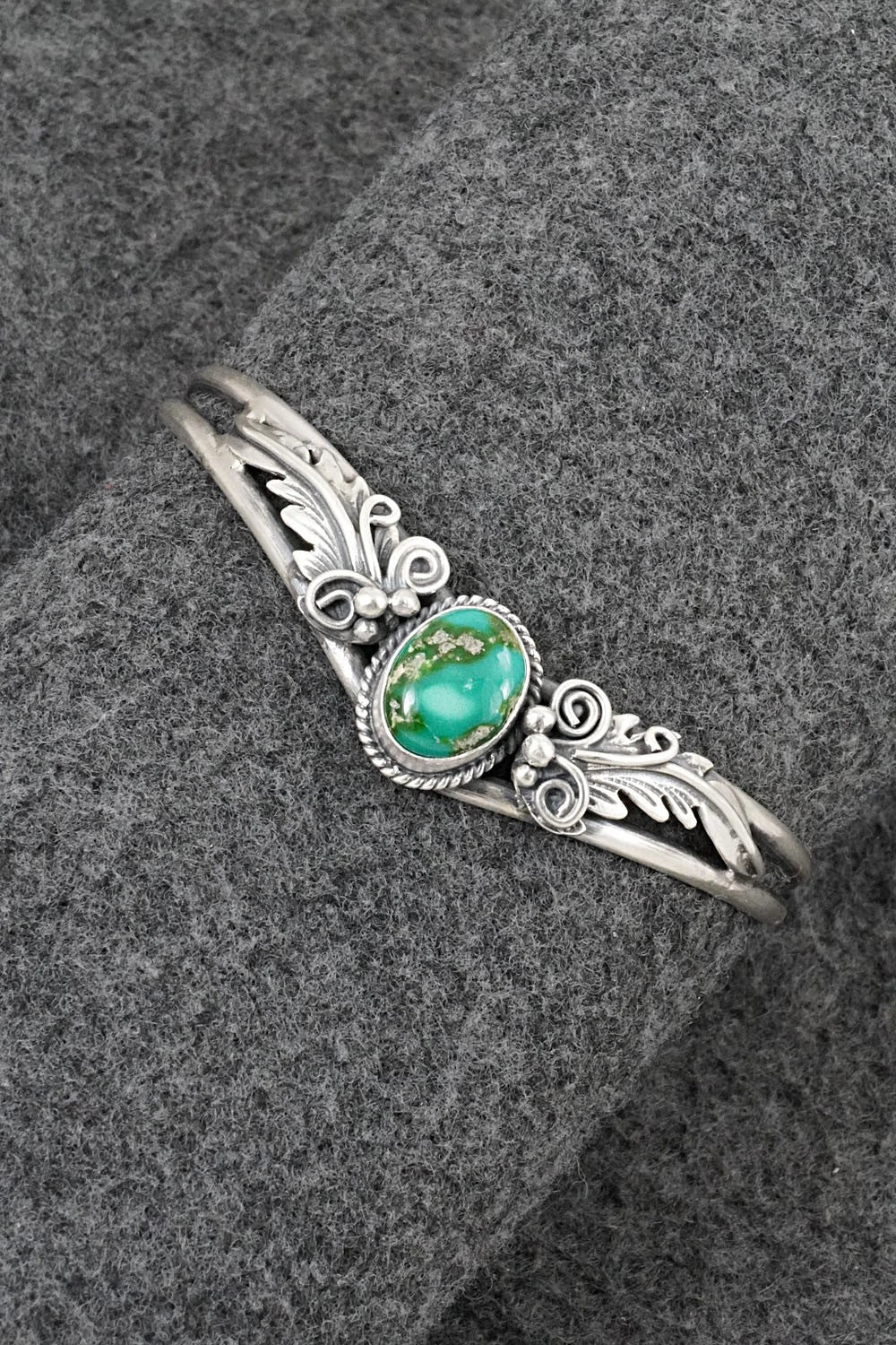 Turquoise & Sterling Silver Bracelet - Jemson Henio
