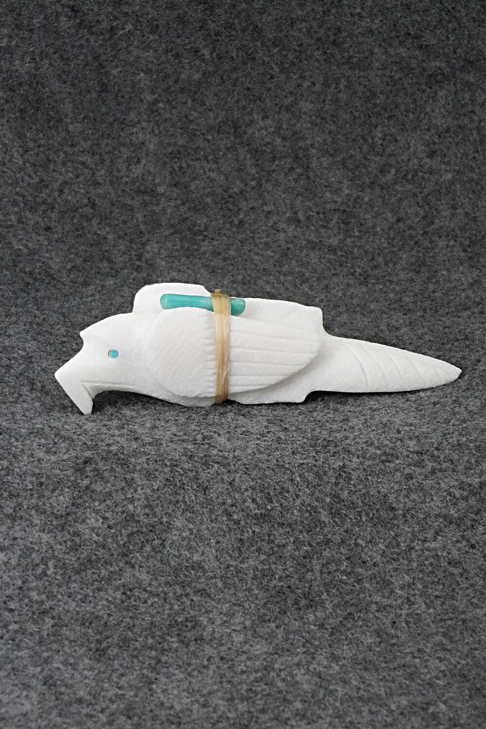 Eagle Zuni Fetish Carving - Herbert Halate