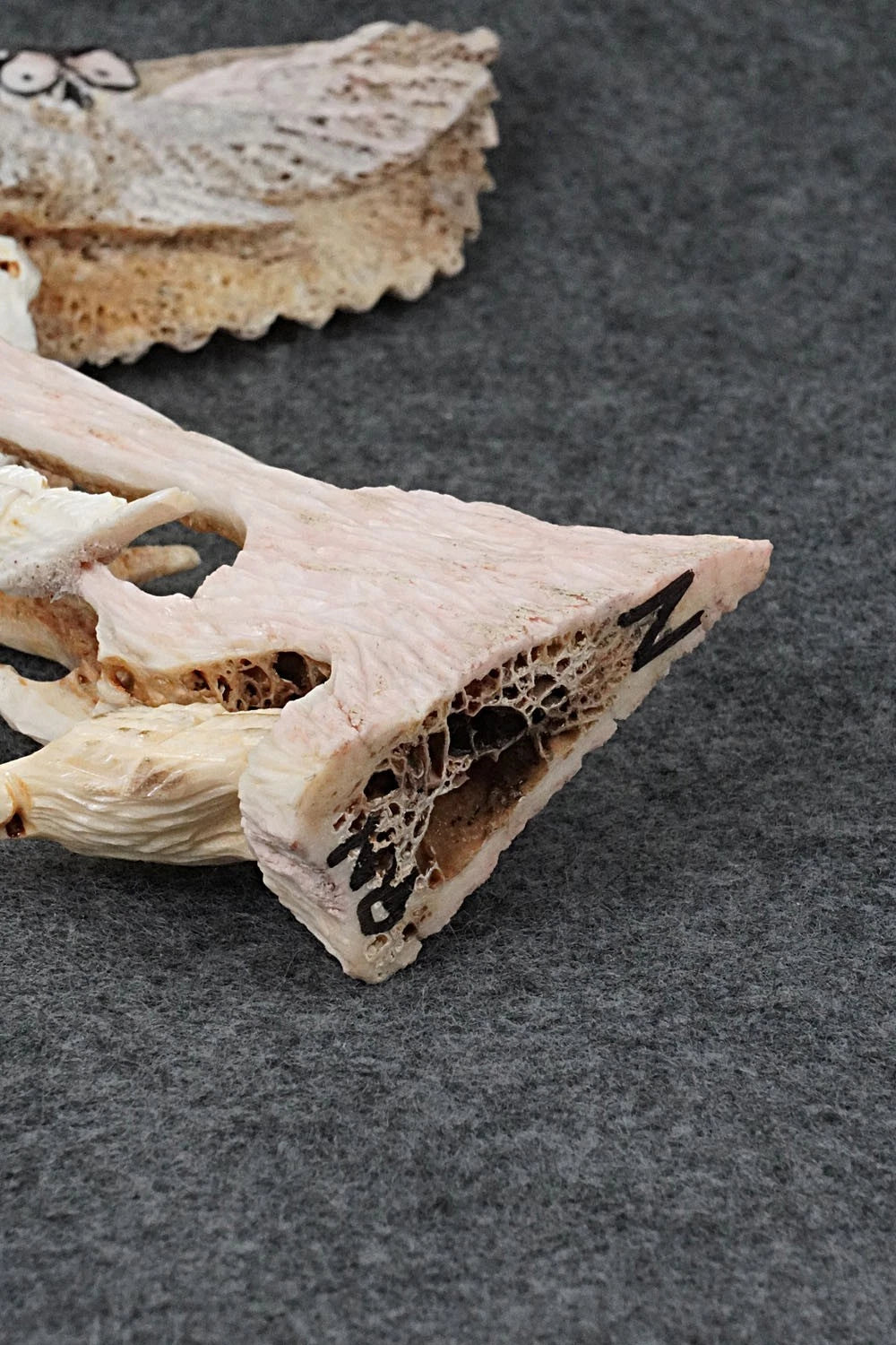 Owls Zuni Fetish Carving - Ruben Najera