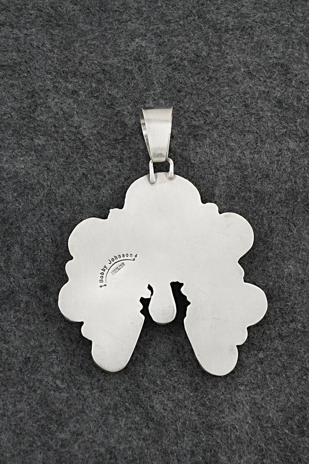 Spiny Oyster & Sterling Silver Pendant - Bobby Johnson