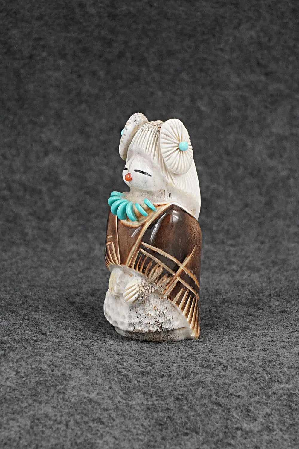 Corn Maiden Zuni Fetish Carving - Claudia Peina