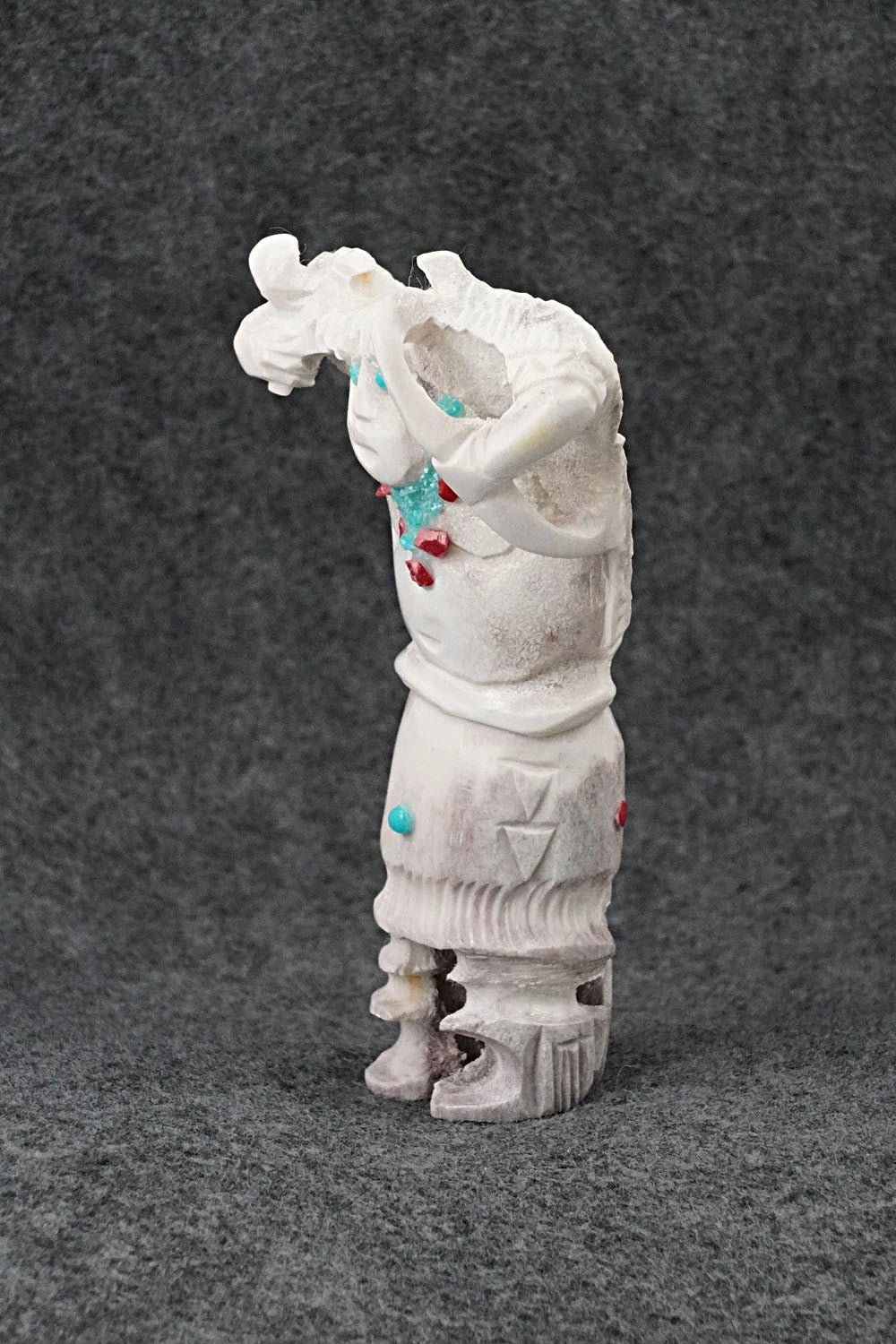 Buffalo Dancer Zuni Fetish Carving - Marlon Lowsayate