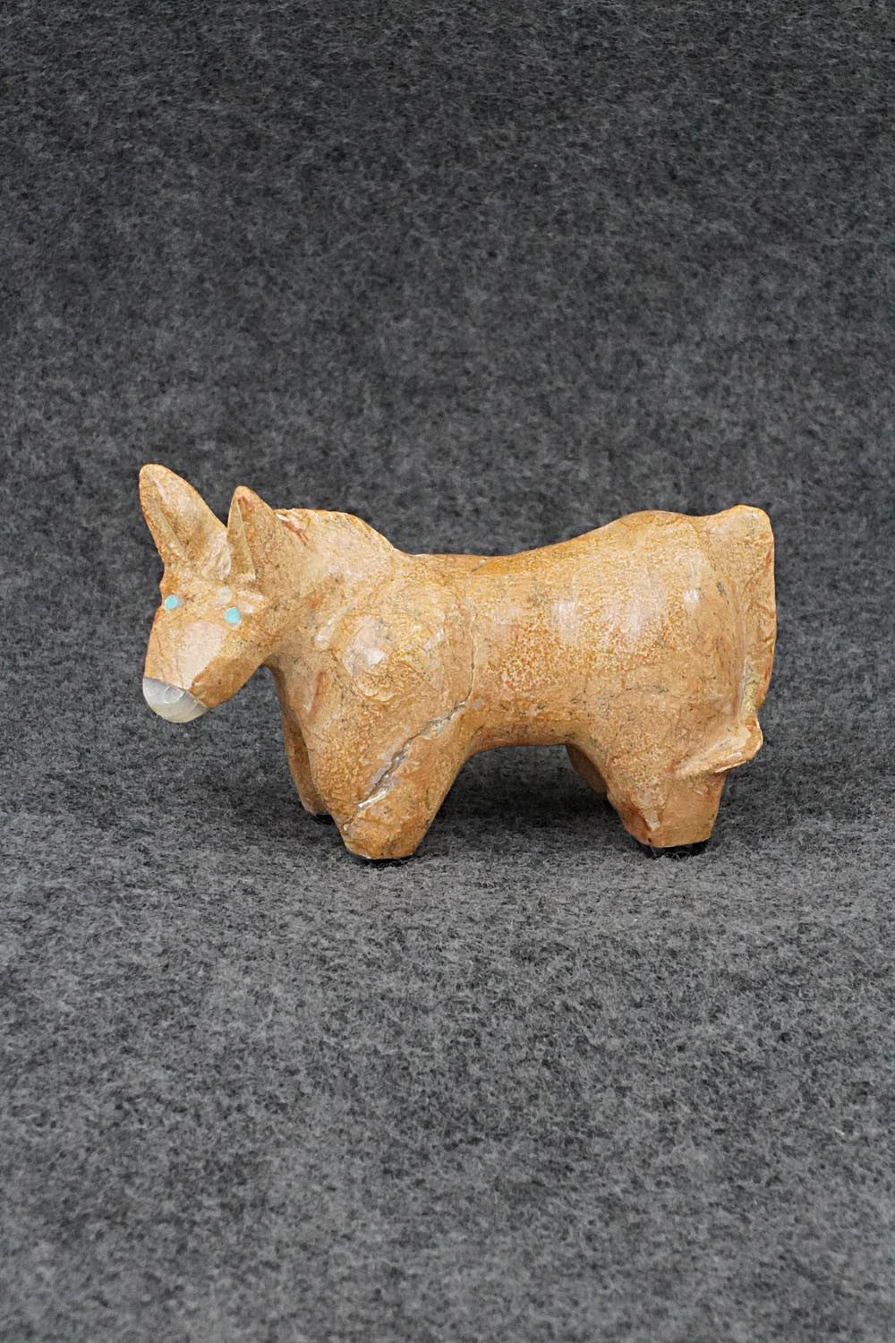 Donkey Zuni Fetish Carving - Freddie Leekya