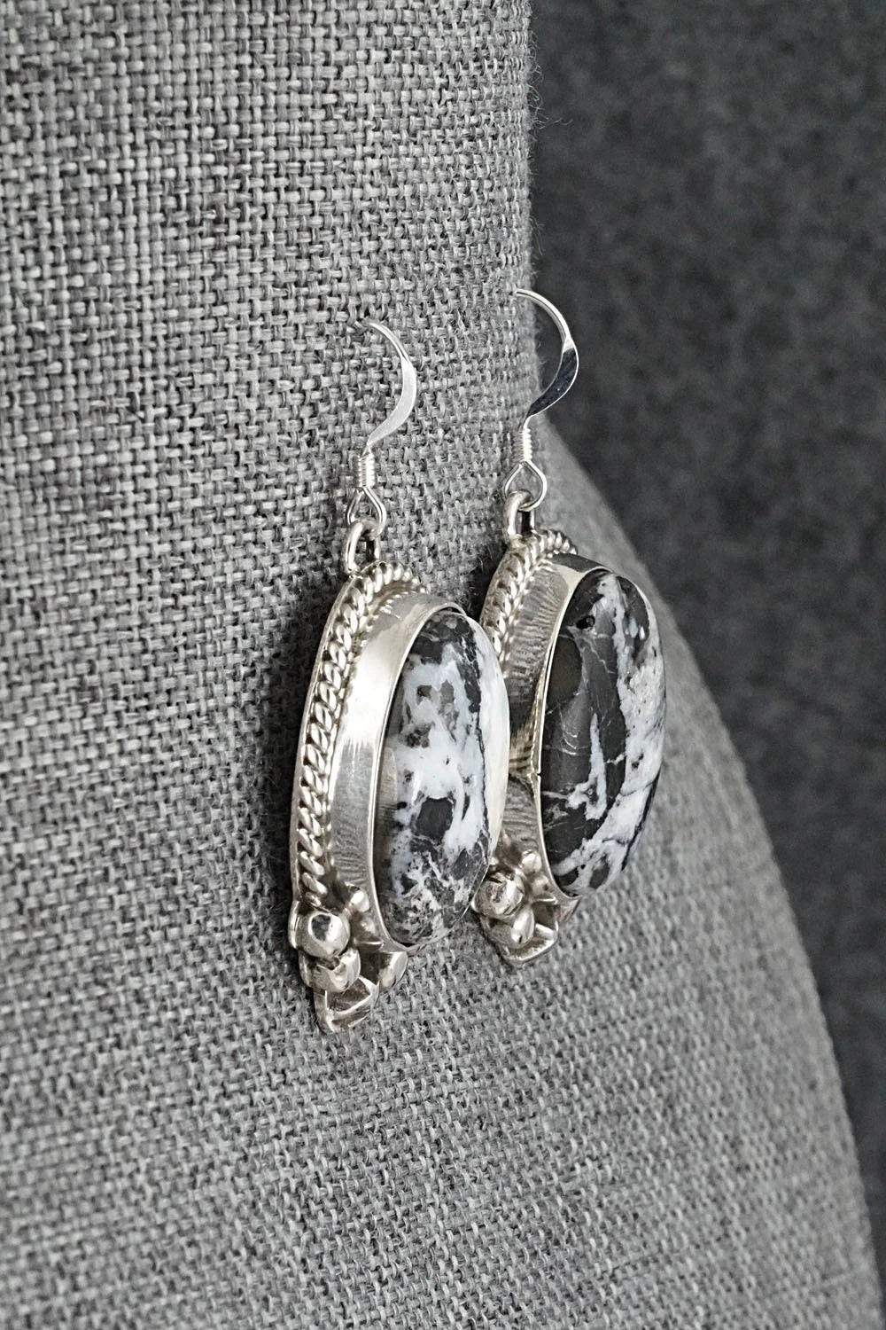 White Buffalo & Sterling Silver Necklace and Earrings Set - Vernon Johnson