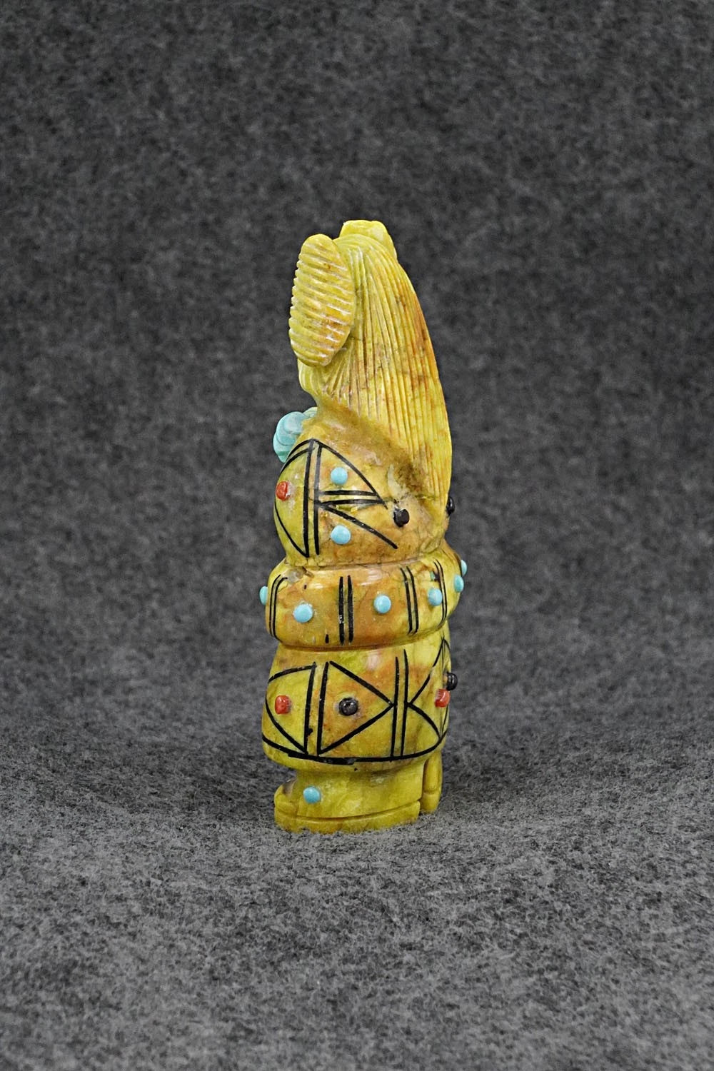 Corn Maiden Zuni Fetish Carving - Claudia Peina