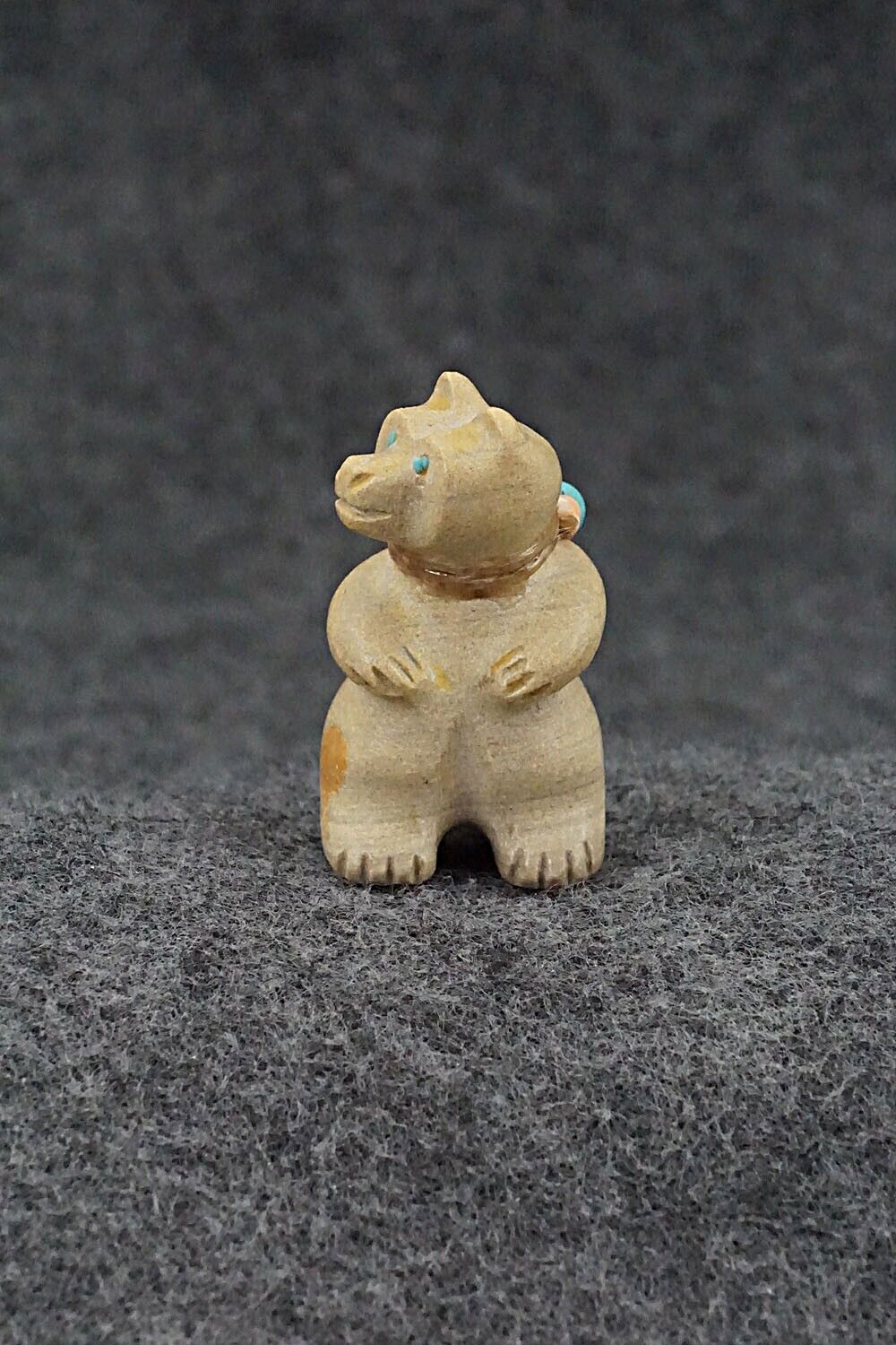 Bear Zuni Fetish Carving - Douglas Martza