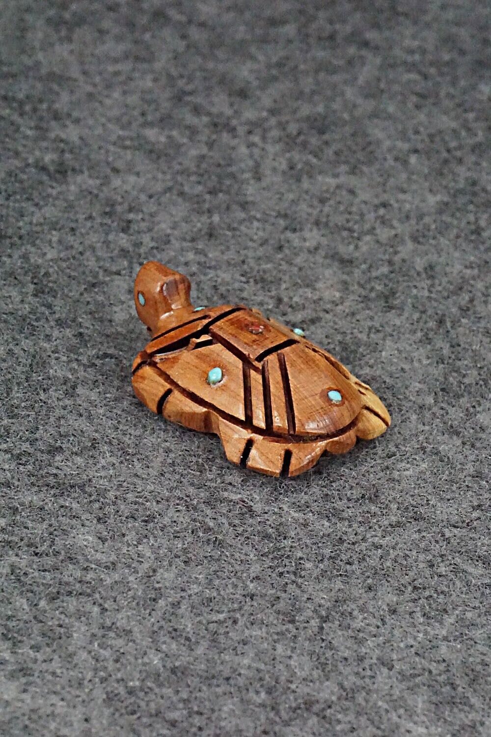 Turtle Zuni Fetish Carving - Carl Etsate