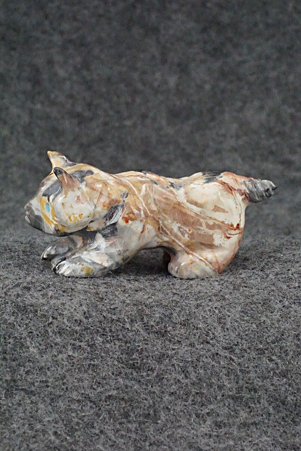Bobcat Zuni Fetish Carving - Calvert Bowannie