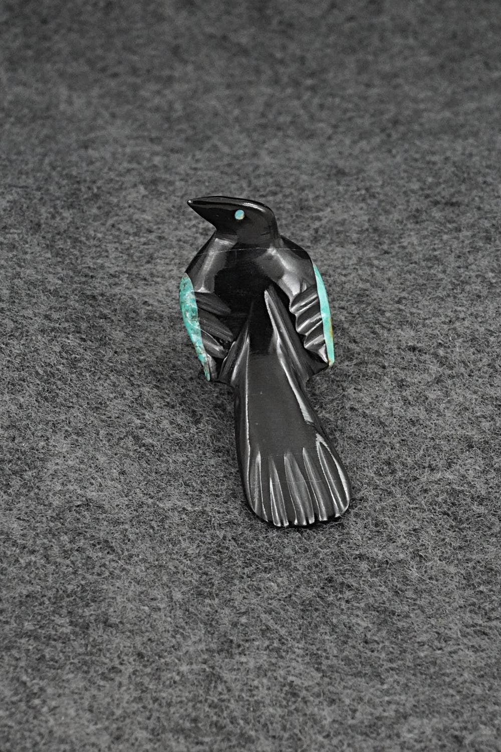 Crow Zuni Fetish Carving - Calvert Bowanie