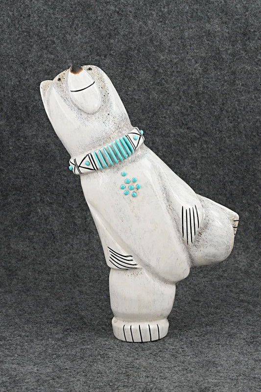 Dancing Bear Zuni Fetish Carving - Claudia Peina