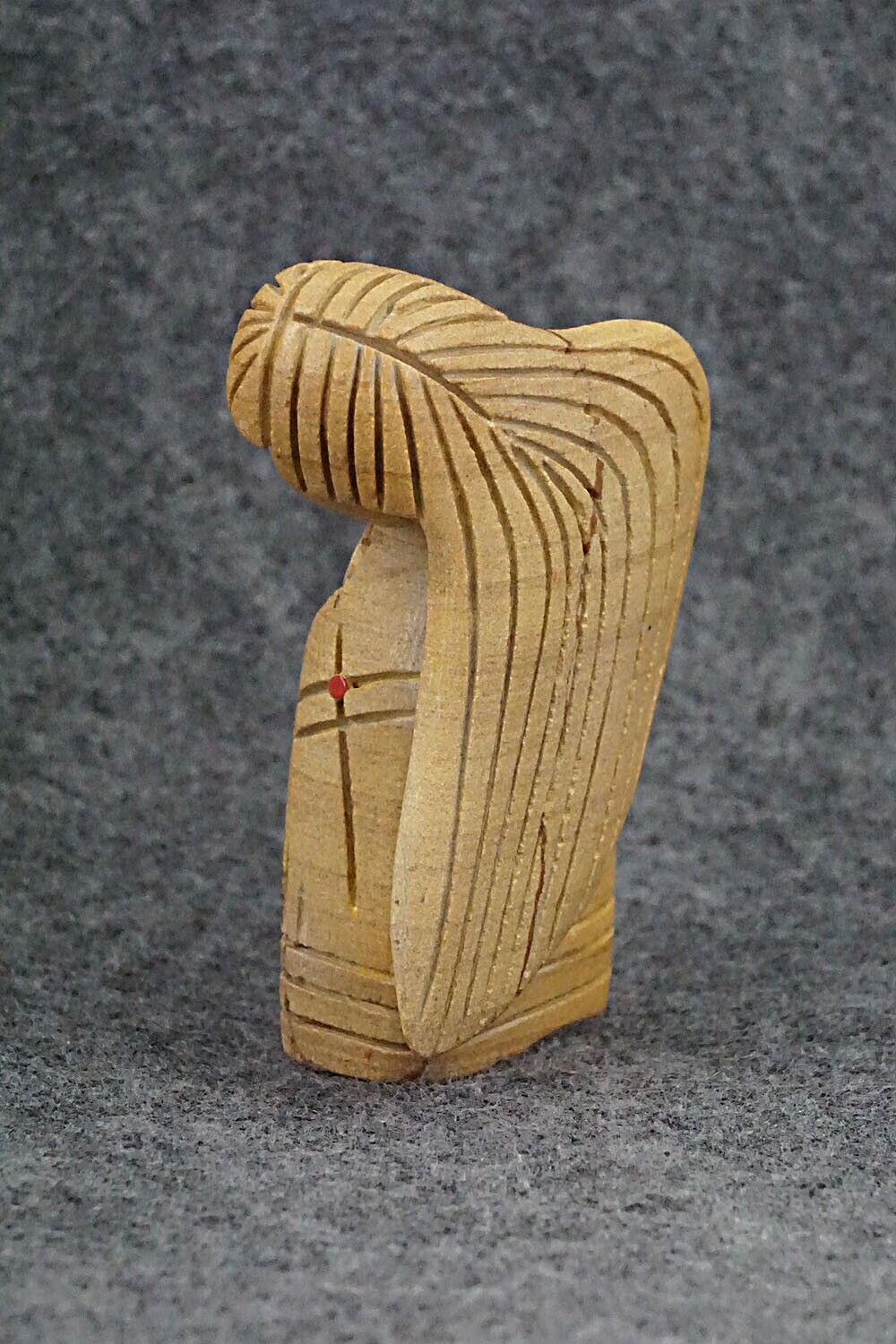 Corn Maiden Zuni Fetish Carving - Douglas Martza