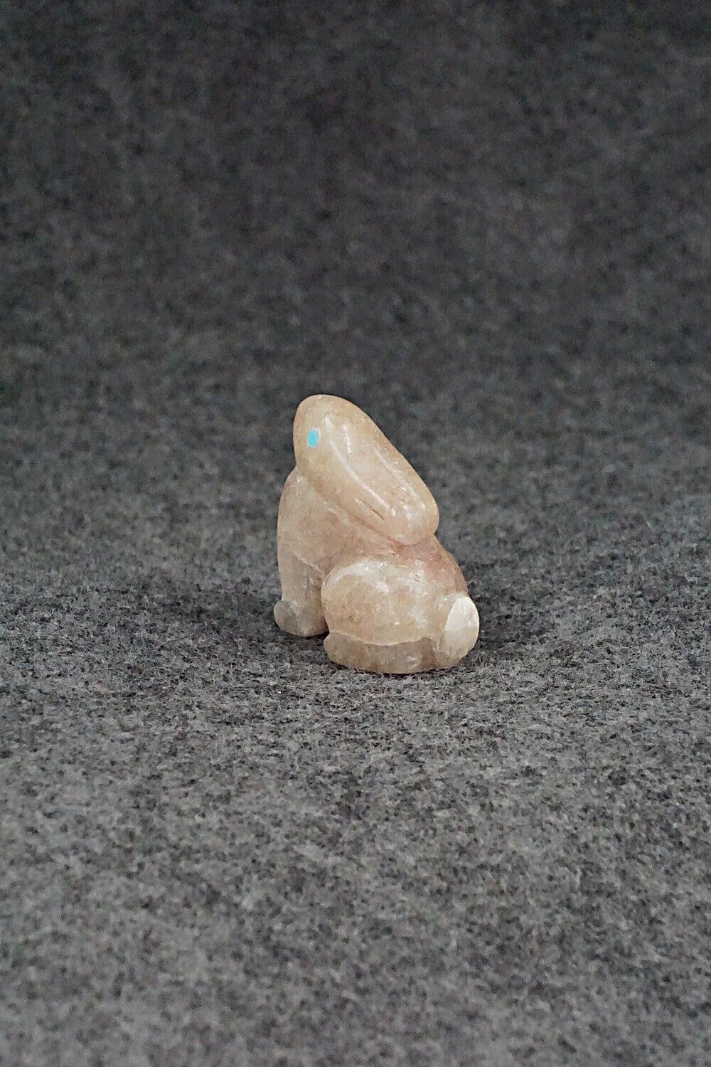 Rabbit Zuni Fetish Carving - Brian Yunie