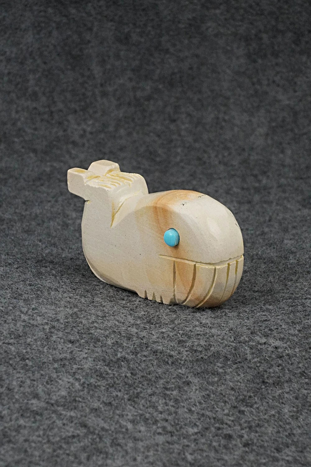 Whale Zuni Fetish Carving - Cody Chavez