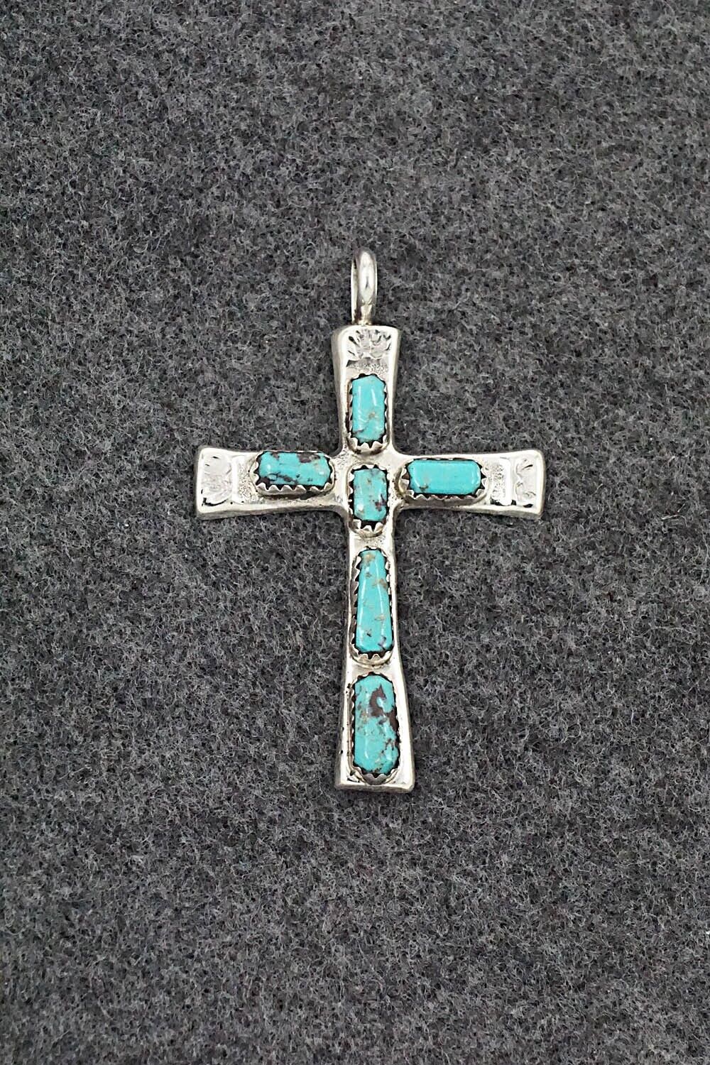 Turquoise & Sterling Silver Pendant - Marilyn Iule