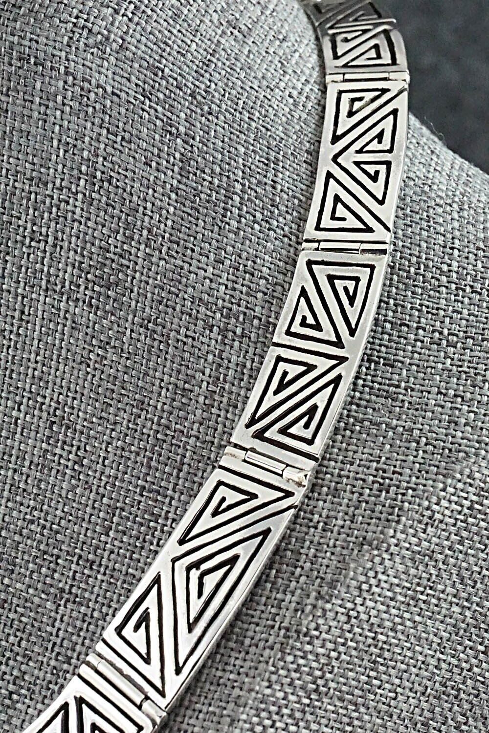 Sterling Silver Necklace - Elgin Tom
