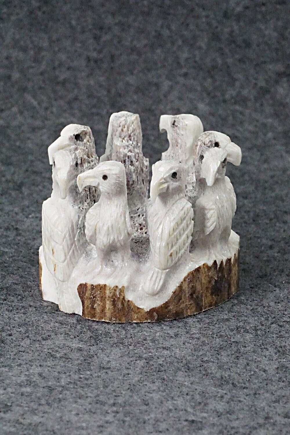Eagles Zuni Fetish Carving - Chris Peina