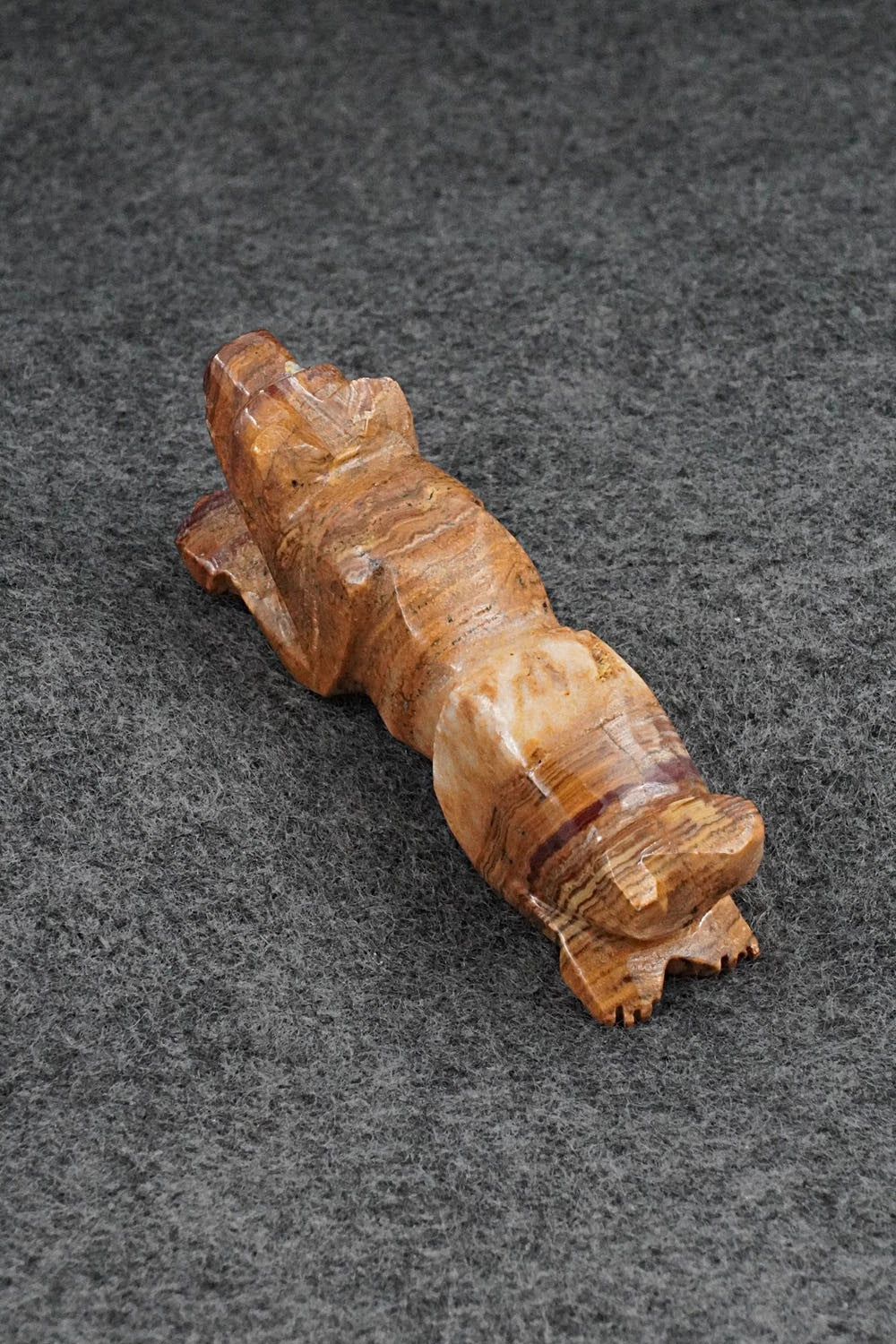 Mountain Lion Zuni Fetish Carving - Tony Mackel