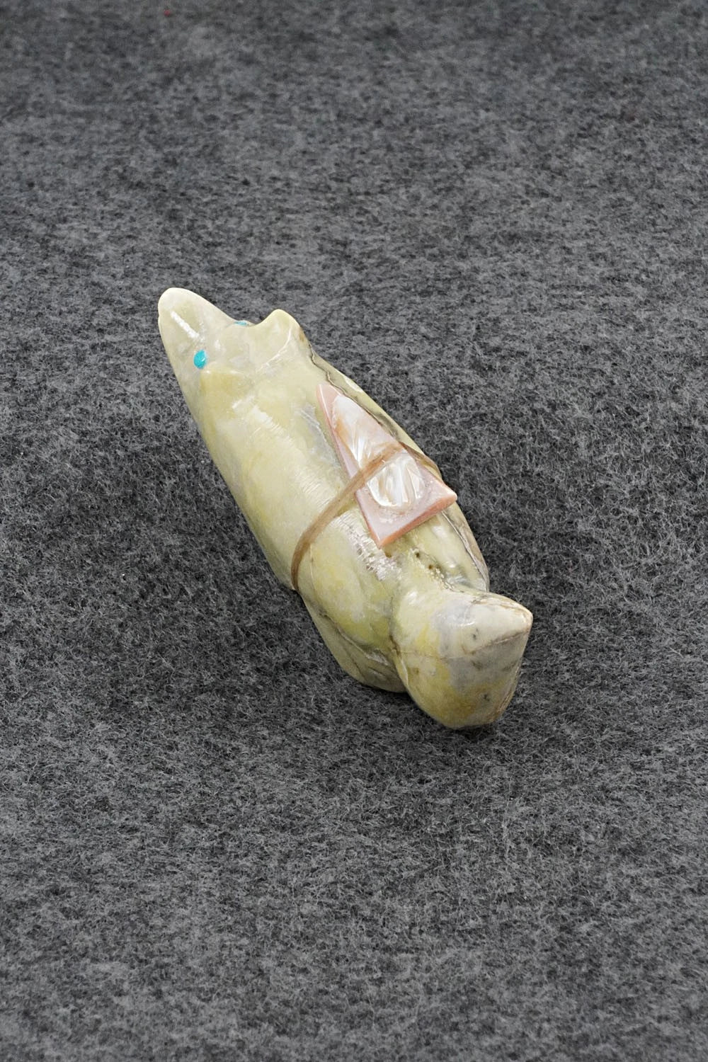 Wolf Zuni Fetish Carving - Delvin Leekya