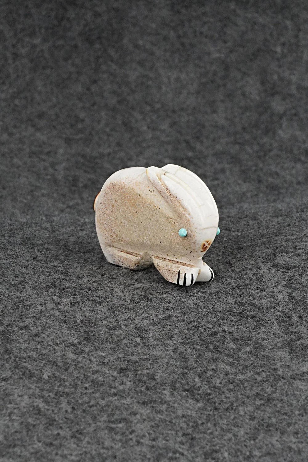 Rabbit Zuni Fetish Carving - Claudia Peina