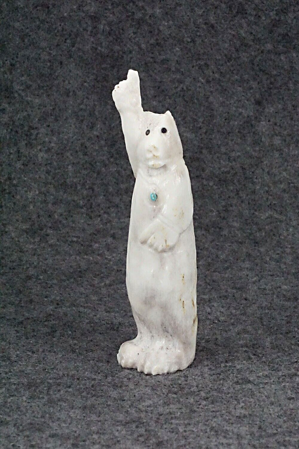 Bear Zuni Fetish Carving - Maxx Laate