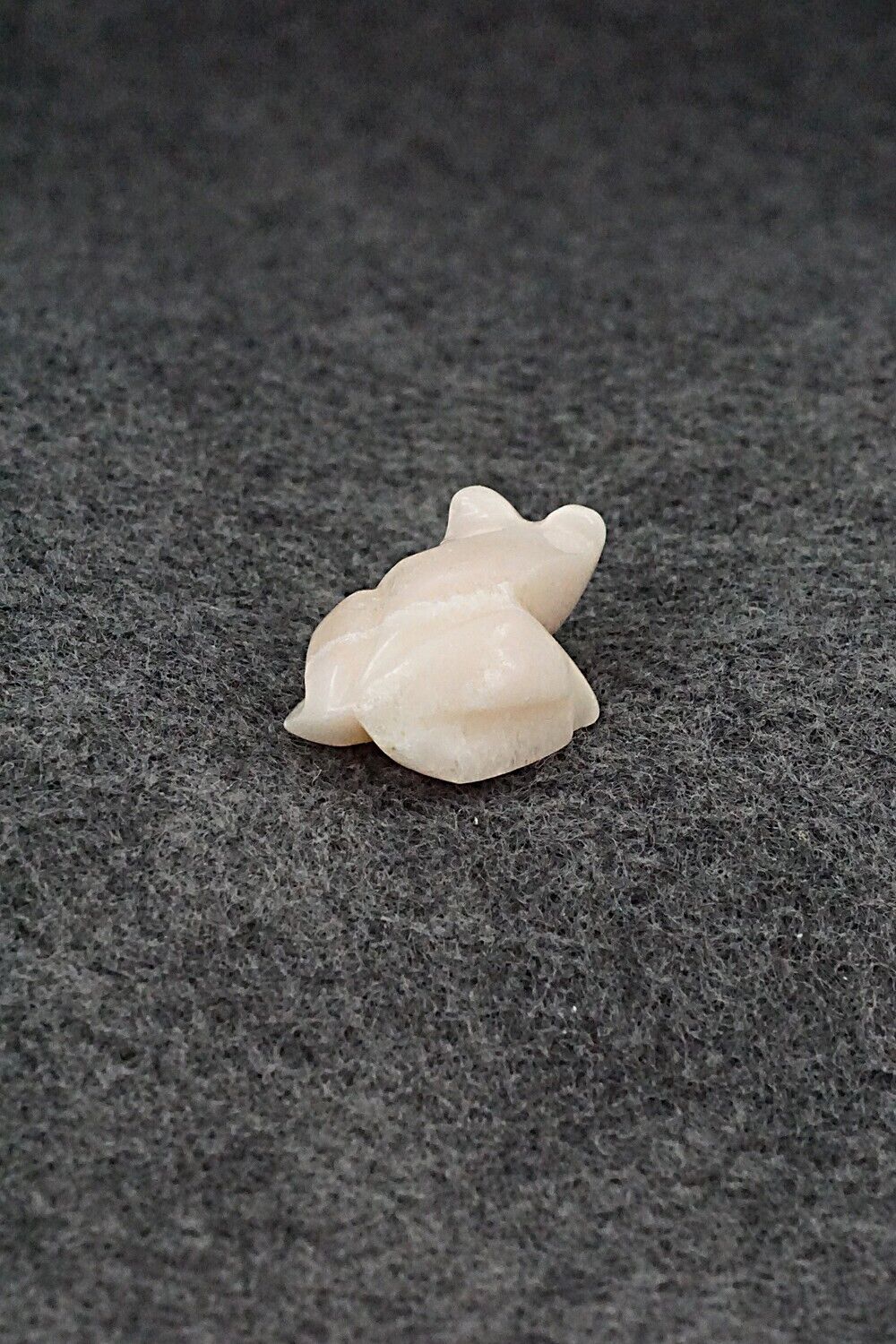 Frog Zuni Fetish Carving - Fred Weekoty