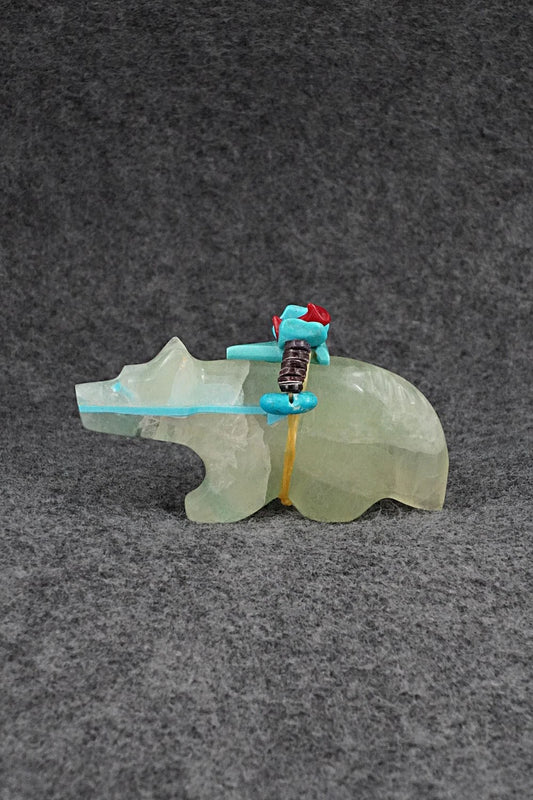 Wolf Zuni Fetish Carving - Rodney Laiwakete