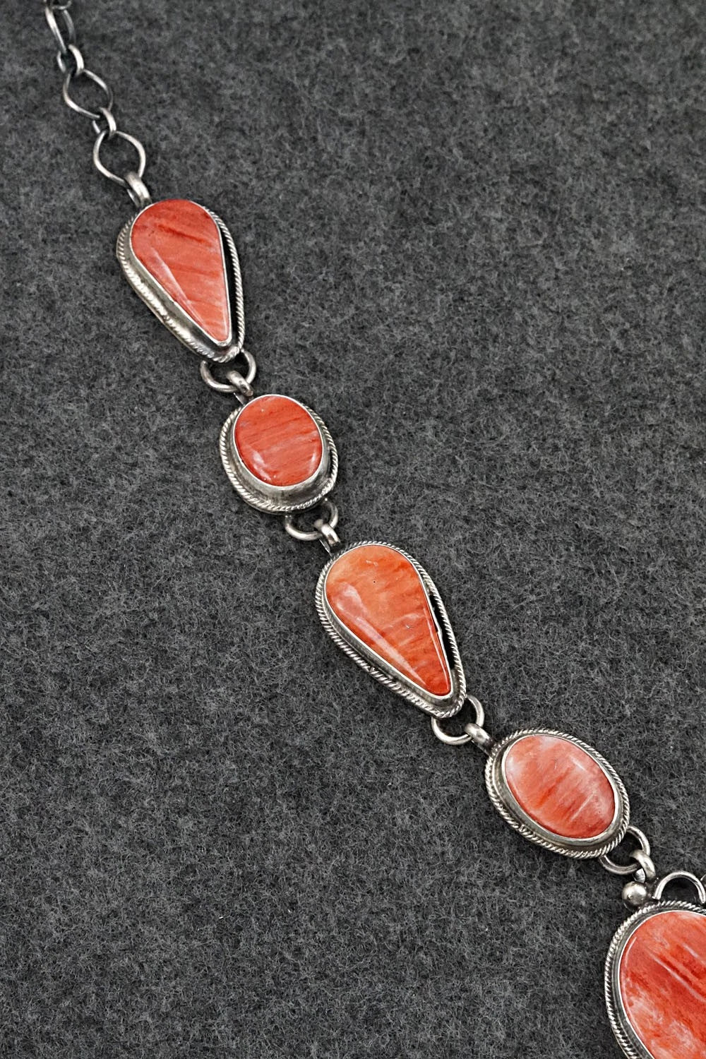 Spiny Oyster & Sterling Silver Necklace and Earrings Set - Bobby Johnson