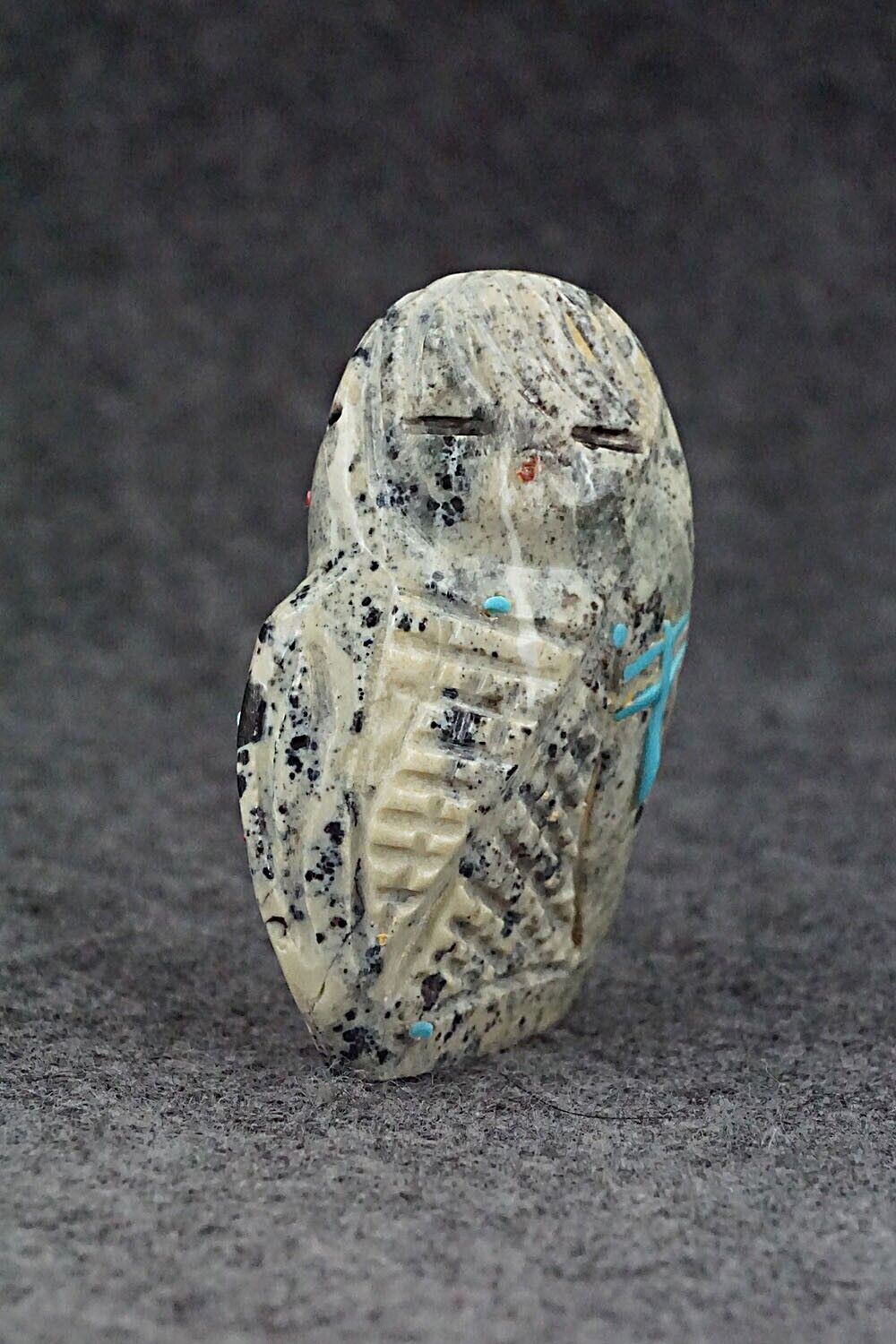 Corn Maiden Zuni Fetish Carving - Kevin Quam