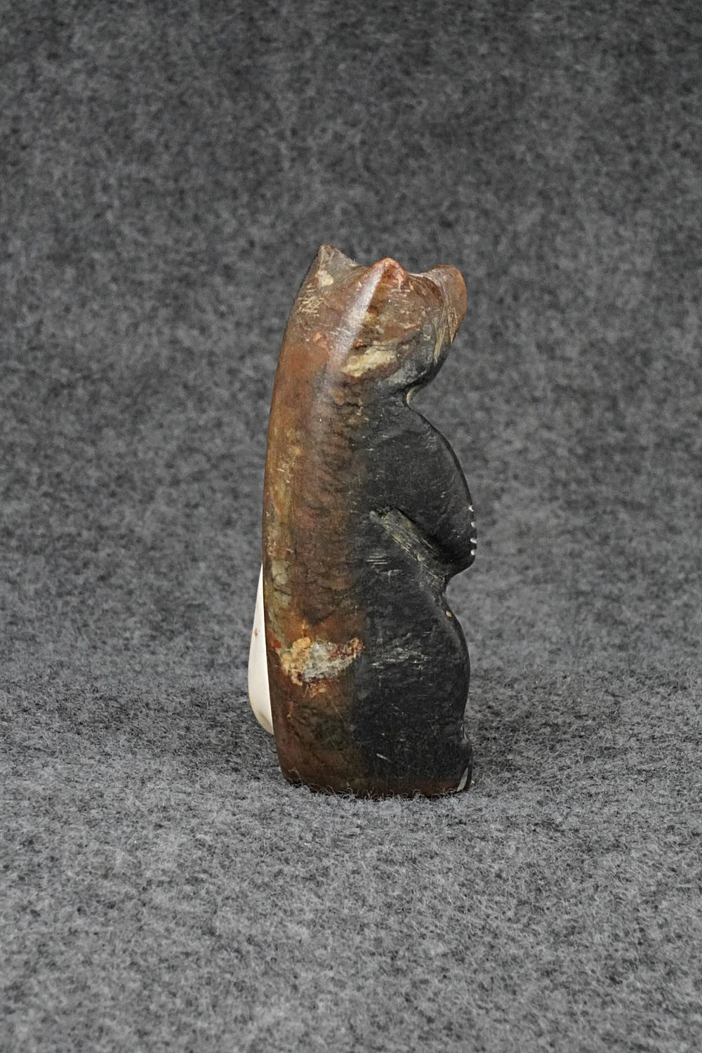 Bear Zuni Fetish Carving - Justin Red Elk