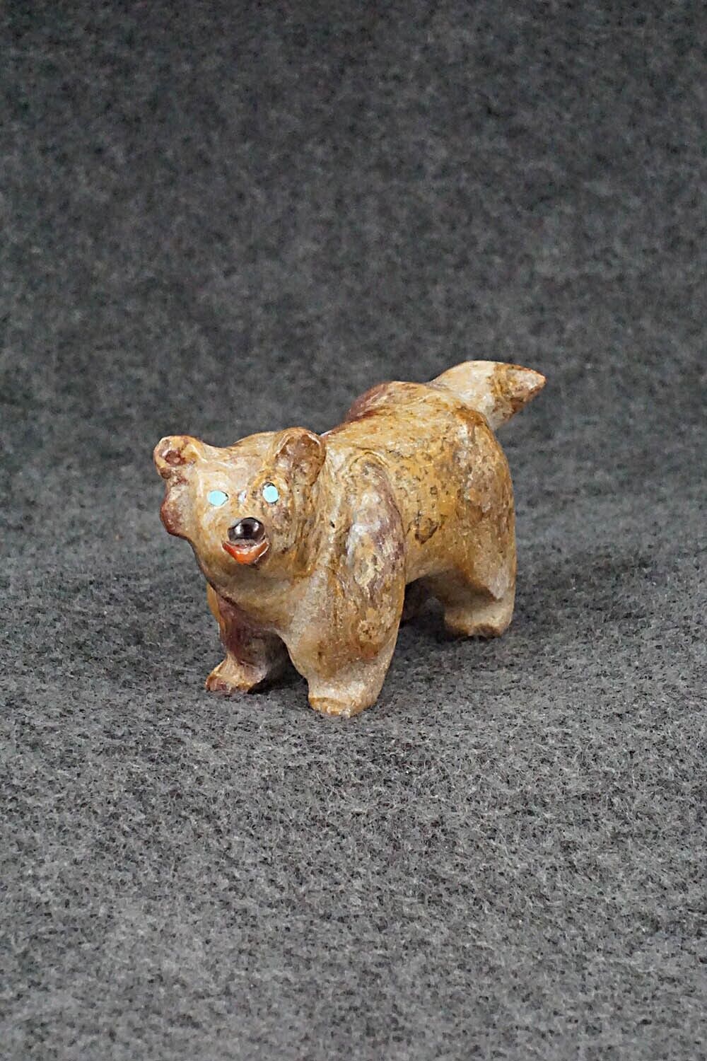 Wolf Zuni Fetish Carving - Freddie Leekya