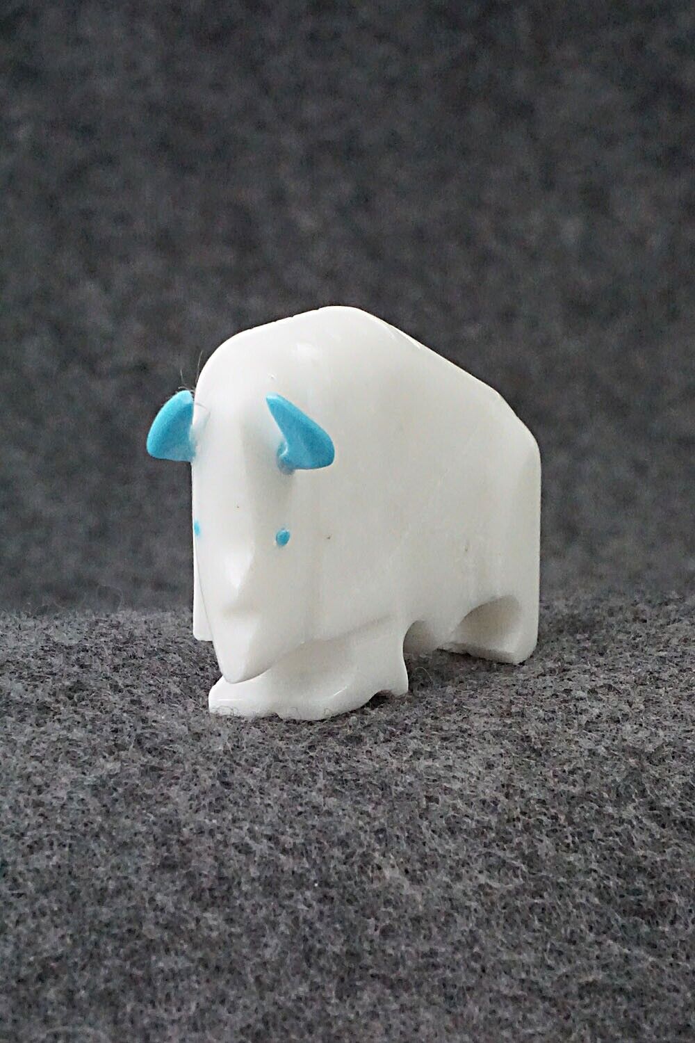 Buffalo Zuni Fetish Carving - Todd Etsate