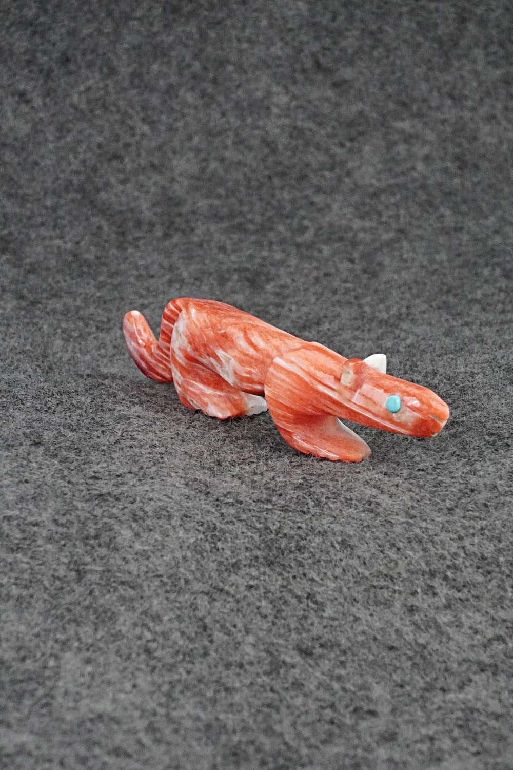 Mountain Lion Zuni Fetish Carving - Ronnie Lunasee