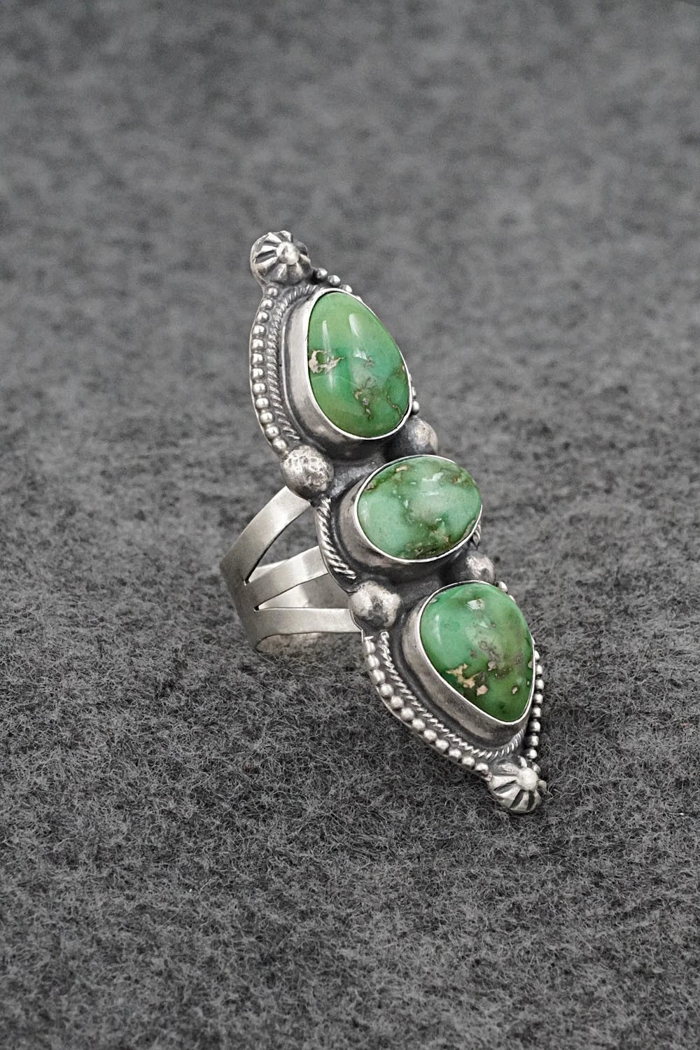 Turquoise & Sterling Silver Ring - Bobby Johnson - Size 7