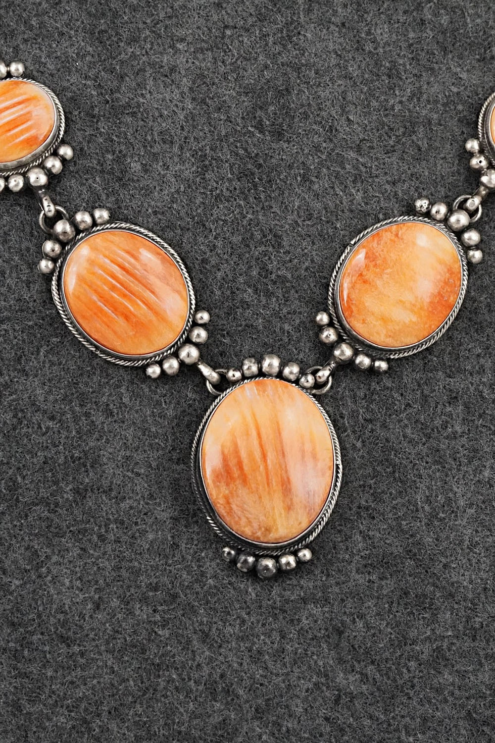 Spiny Oyster & Sterling Silver Necklace and Earrings Set - Paul Livingston