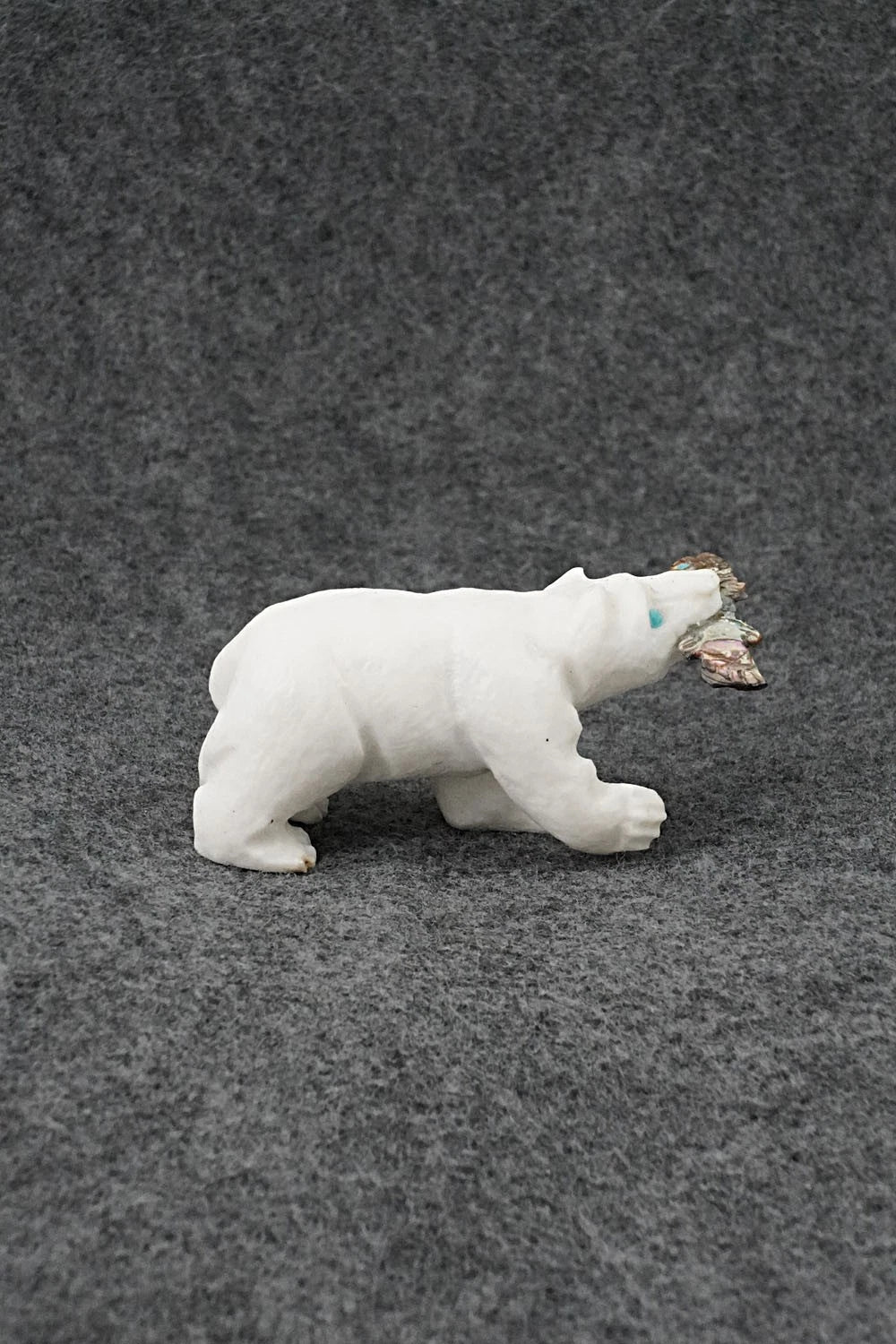 Bear Zuni Fetish Carving - Herb Him